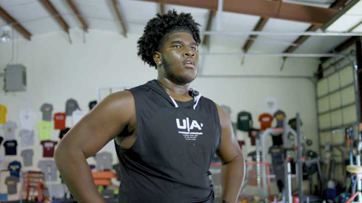 10 Recruits Who Impressed in IMG Academy's Narrow Win over Auburn High Football