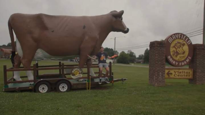 Watch: John Fulkerson Gets VIP Tour of Mayfield Dairy