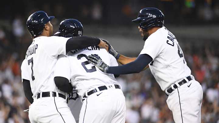 A.J. Hinch Thanks Detroit Tigers Fans for Creating 'Nice Vibe' at Comerica Park A.J. Hinch Thanks Detroit Tigers Fans for Creating 'Nice Vibe' at Comerica Park