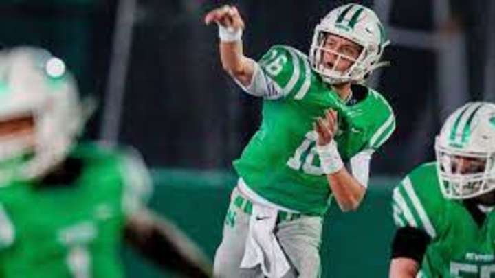 With Arch Next in Line, Uncles Peyton and Eli Manning Always There for Advice