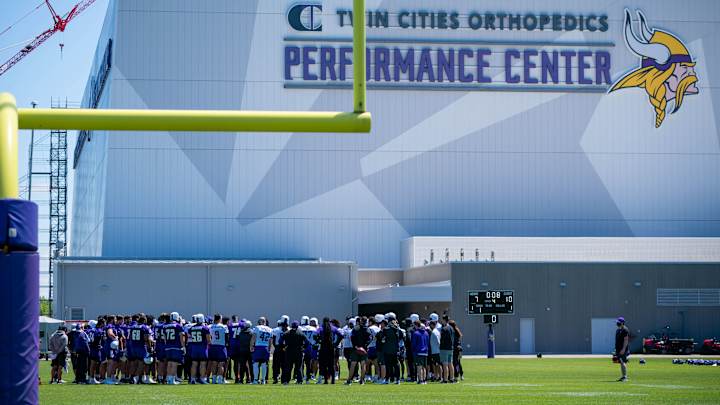 Projecting the 2021 Vikings' 53-Man Roster and Practice Squad Ahead of Training Camp