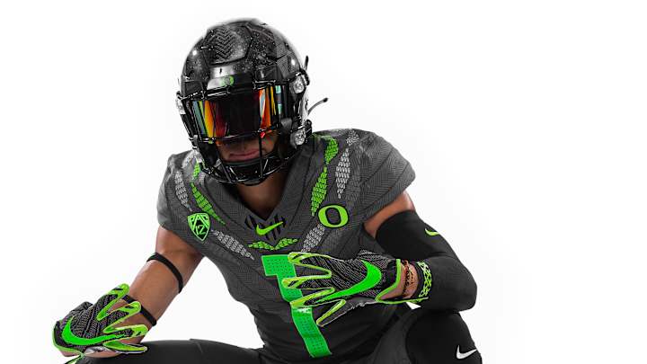 Isaiah Sategna Among top Slot Receivers in the Country