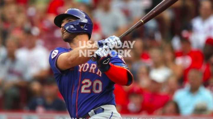 Mets Erupt For 15 Runs In Wild Extra Inning Victory Over Reds Mets Erupt For 15 Runs In Wild Extra Inning Victory Over Reds