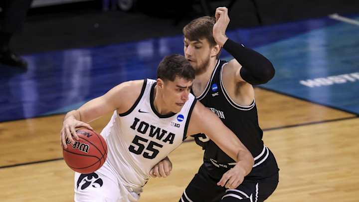 Sixers Hosted Iowa's Luka Garza for a Pre-Draft Workout