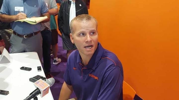 Clemson's Streeter on Not Bringing in Transfer QB: 'I Know I Have Enough Guys'