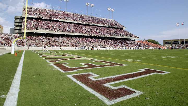 Texas A&M Board of Regents Votes To Approve Entry of Oklahoma and Texas To SEC Texas A&M Board of Regents Votes To Approve Entry of Oklahoma and Texas To SEC