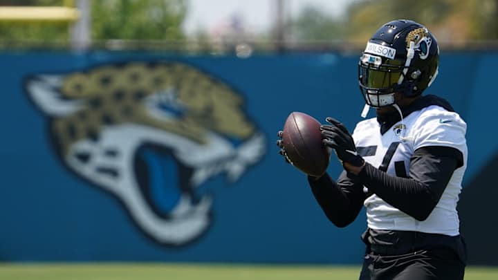 Jaguars' 2021 Training Camp Position Battles To Watch: Schobert, Wilson and Middle Linebacker Jaguars' 2021 Training Camp Position Battles To Watch: Schobert, Wilson and Middle Linebacker