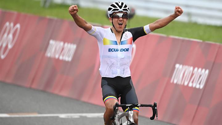 Carapaz Wins Men’s Road Race, Captures Ecuador's Second-Ever Olympic Gold