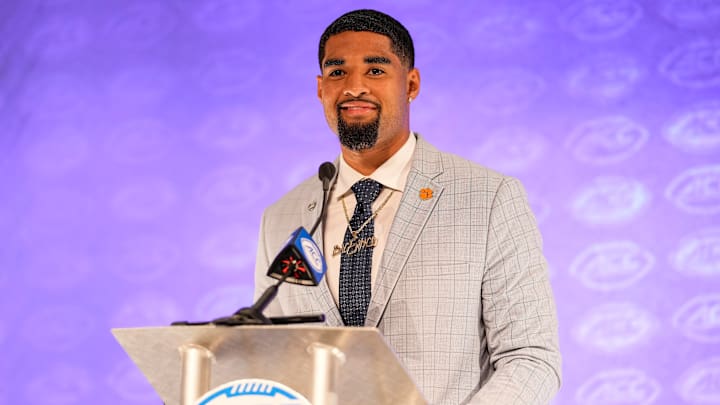 Clemson QB DJ Uiagalelei Talks About Georgia Football