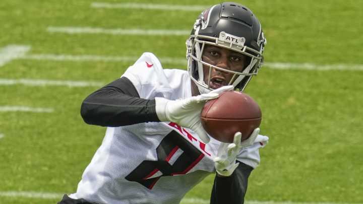 Former Gators TE Kyle Pitts Earns Highest Rookie Rating in Madden 22 Former Gators TE Kyle Pitts Earns Highest Rookie Rating in Madden 22