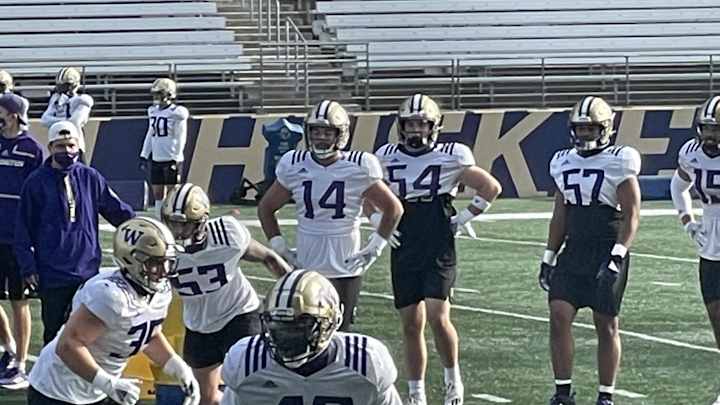 Huskies Double-Team Butkus Award with Ulofoshio, ZTF