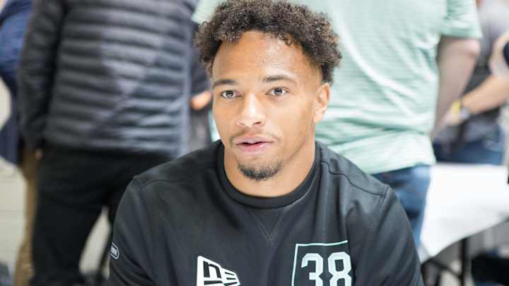 Ultra Determined Bryant Back for Another Patriots Breakthrough