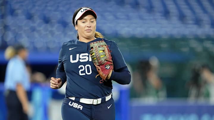 Cal at the Olympics: Valerie Arioto, USA Settle for Silver in Softball