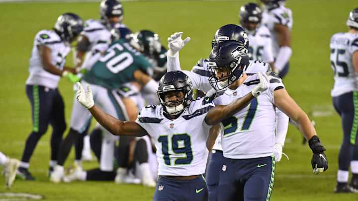 Analysis: Who Will Make It Out of Deep Receiver Group For Seahawks?
