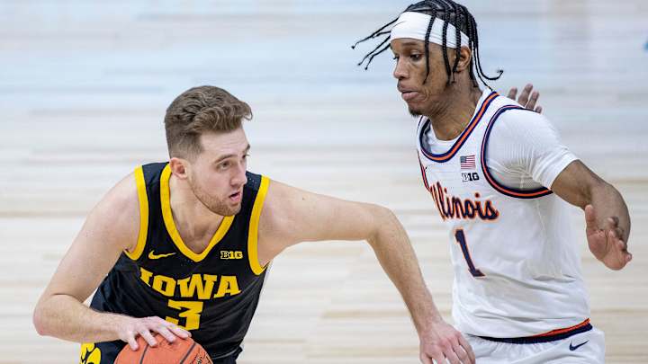 Senior Year, Take Two: The Top Players Back for a Bonus College Hoops Season