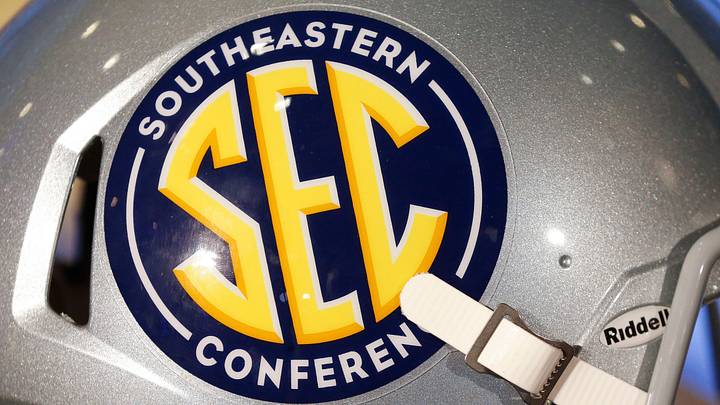 REPORT: SEC Unanimously Votes to Invite Texas, Oklahoma