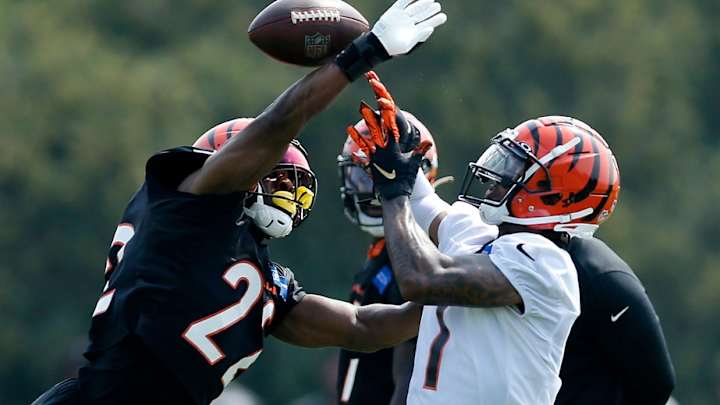 Joe Burrow and Ja'Marr Chase Flash Potential, but Still Working to Get in Sync at Bengals Training Camp