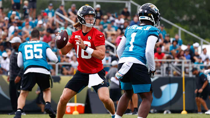 Jaguars Training Camp Notebook, Day 3: Lawrence Stacks Another Good Day as Tebow Flashes Jaguars Training Camp Notebook, Day 3: Lawrence Stacks Another Good Day as Tebow Flashes