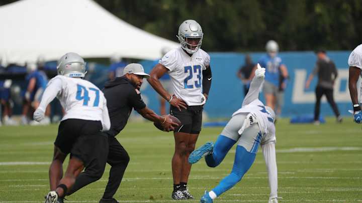 Inside Allen Park: Detroit Lions' Defense 'Better Scheme for Everybody' Inside Allen Park: Detroit Lions' Defense 'Better Scheme for Everybody'