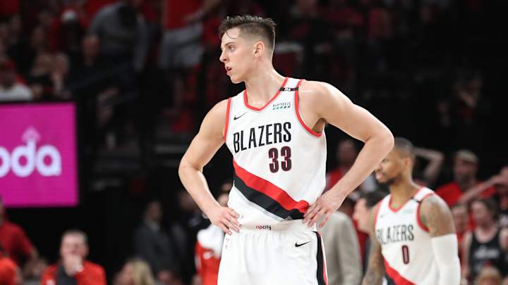 Report: Raptors, Pelicans Among Teams Interested in Zach Collins