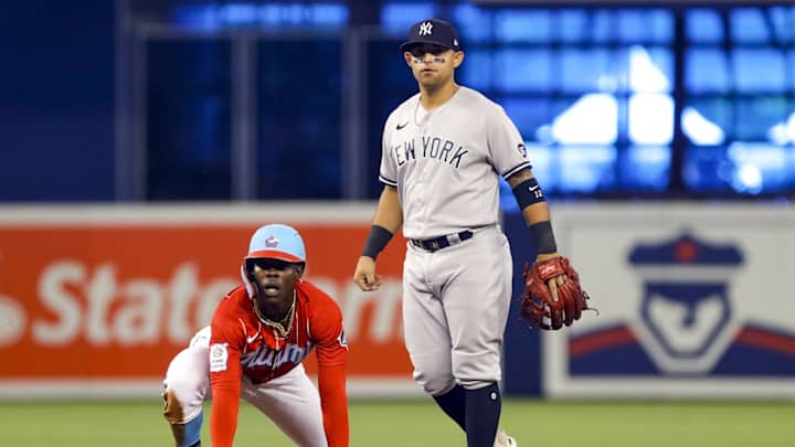 Bailed Out By Late Blunder, Yankees Sweep Marlins