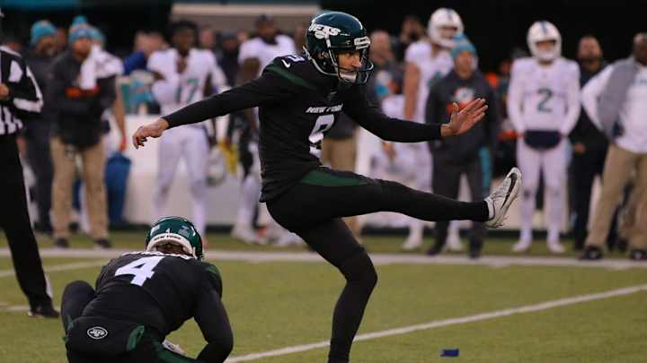 Titans Shake Up Kicker Competition, Claim Veteran Off Waivers