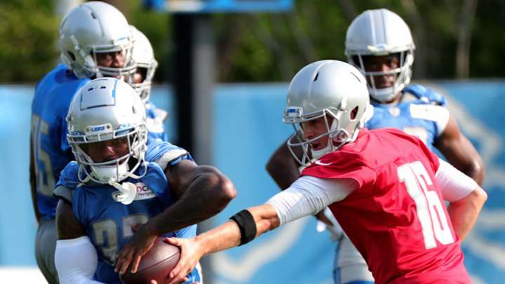 One Play Highlights Vast Difference Between Jared Goff and Matthew Stafford One Play Highlights Vast Difference Between Jared Goff and Matthew Stafford