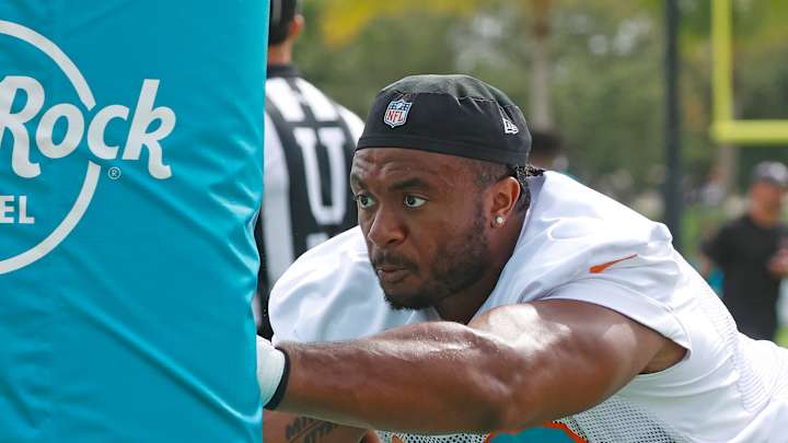 Dolphins Mailbag: Where Are the Solutions and Are Major Changes Coming?