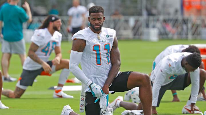 Breaking Down the Dolphins Week 7 Inactives