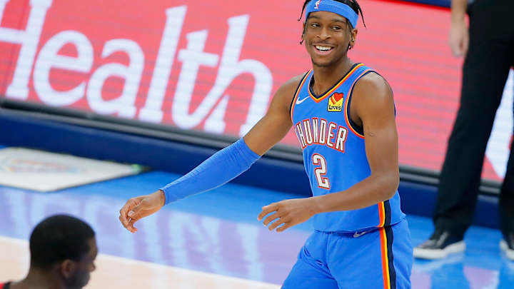 Gilgeous-Alexander An Early Favorite to Win 2021-22 NBA Most-Improved Player Award