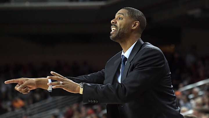 Q&A: New G League Ignite Coach Jason Hart on Recruiting, NIL and Pro vs. College Q&A: New G League Ignite Coach Jason Hart on Recruiting, NIL and Pro vs. College