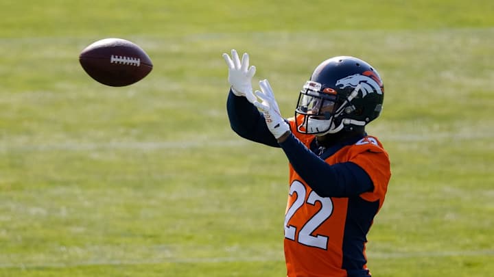 Nathaniel Hackett 'Loves' Kareem Jackson & 'Chirping' During OTA Practice