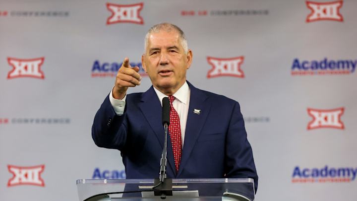 Report: Big 12, Pac-12 Commissioners to Discuss Potential Merger Report: Big 12, Pac-12 Commissioners to Discuss Potential Merger