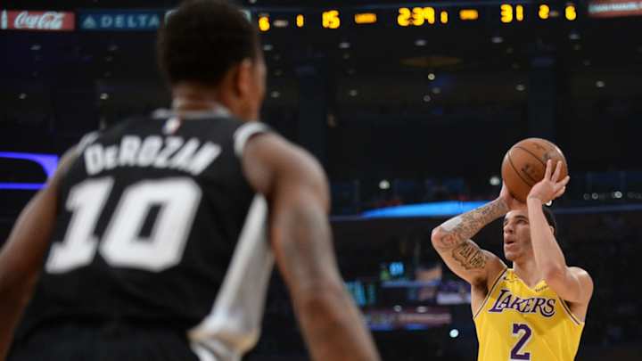 Here's What DeMar DeRozan Tweeted And What Twitter Had To Say About DeRozan And Former Lakers And Pelicans' Star Lonzo Ball Joining The Chicago Bulls