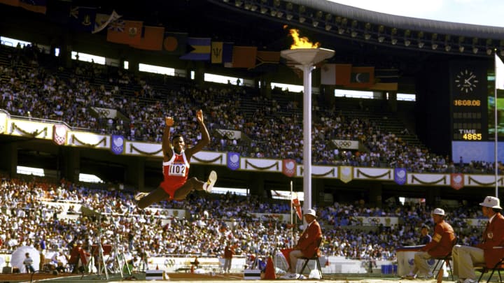 Sports Illustrated’s Greatest U.S. Summer Olympians in Photos