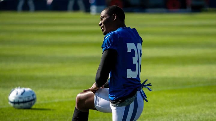 The Latest on Colts' Training Camp Battles