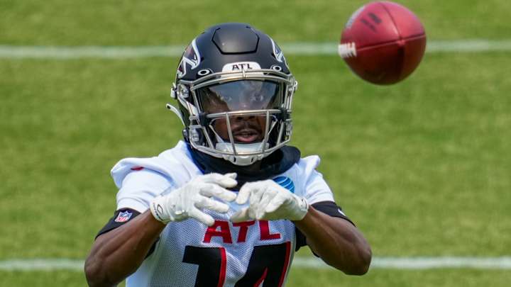 Falcons Have A 'Special' CB, Says Atlanta WR Gage