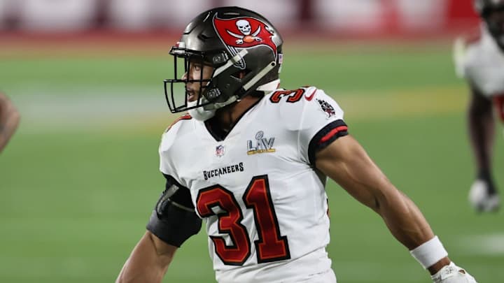 Buccaneers' Winfield Focused on Sharpening Mental Side of Game