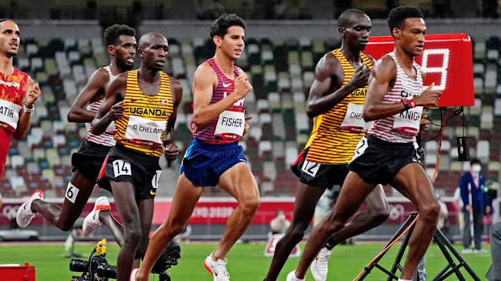 Knight Finishes Seventh in 5000M Final