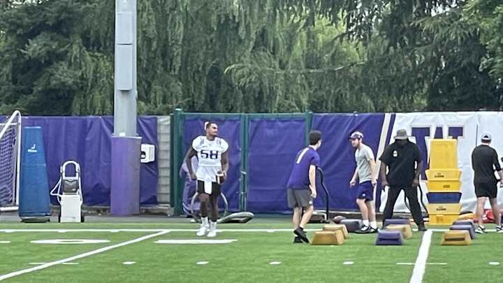 Huskies Lose 2 LBs, Expect ZTF Back Far Sooner Than Projected Huskies Lose 2 LBs, Expect ZTF Back Far Sooner Than Projected