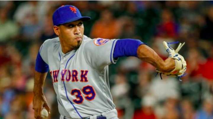 Mets Closer Edwin Diaz Rejoins Team For Crucial Series In Philadelphia