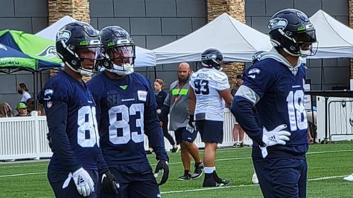 5 Observations From Seahawks Eighth Training Camp Practice