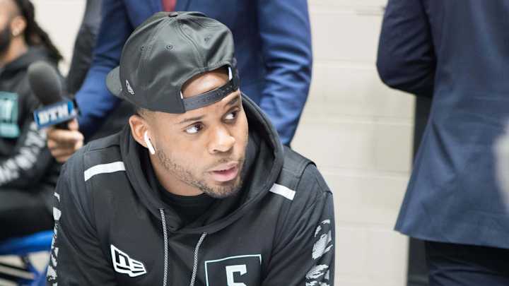 Panthers Sign S Brian Cole, Waive WR Ventell Bryant