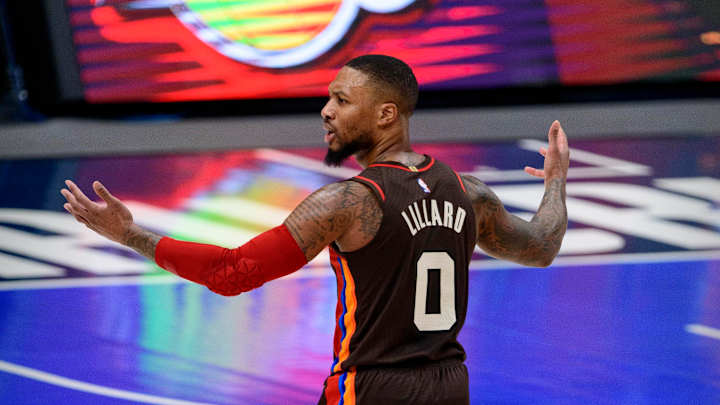 Damian Lillard Doesn't Seem Thrilled With Blazers Free Agency Moves Damian Lillard Doesn't Seem Thrilled With Blazers Free Agency Moves