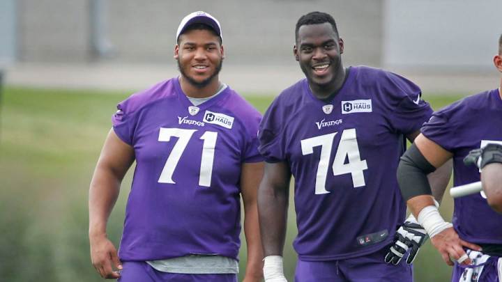 Darrisaw's Nagging Injury, Udoh's Strong Play Lend Clarity to Vikings O-Line Picture Darrisaw's Nagging Injury, Udoh's Strong Play Lend Clarity to Vikings O-Line Picture