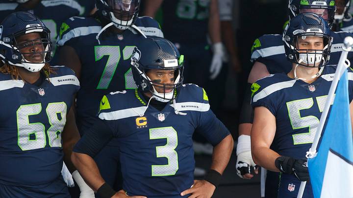 Analysis: 3 Things to Watch For in Seahawks' Mock Scrimmage Analysis: 3 Things to Watch For in Seahawks' Mock Scrimmage