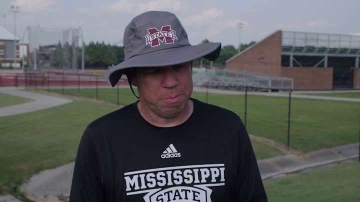 Watch: Mississippi State Inside Receivers Coach Dave Nichol Post-Practice Press Conference, 08/08/2021