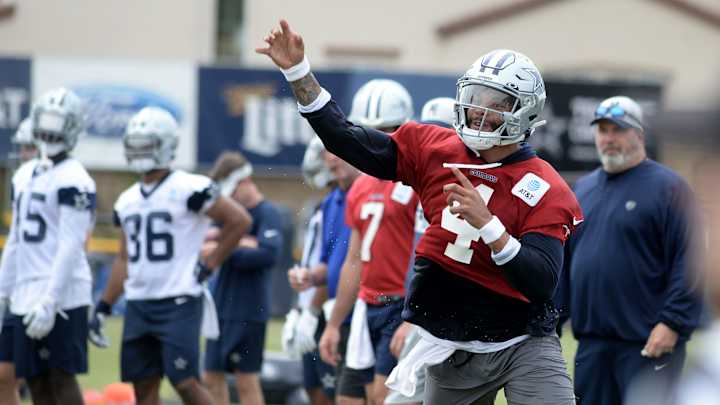 Bulldogs in the NFL: Texas Rangers Gave Jerry Jones Advice on Dak Prescott Injury