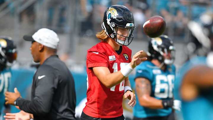 Lawrence Begins Focusing On 'Subtle Things' Necessary For Him To Become Jaguars' Starting QB