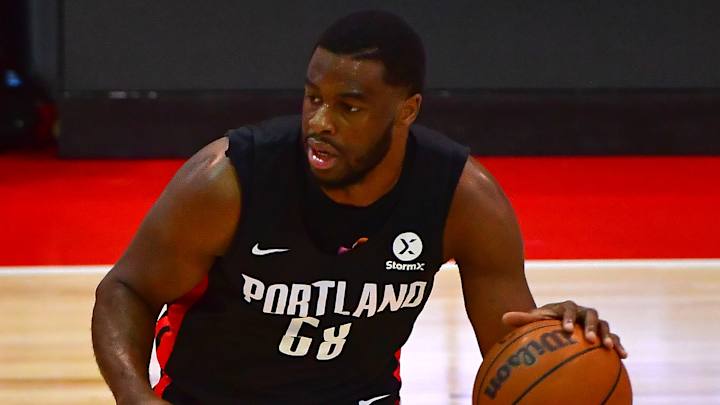 Veteran Blazers Rout Clippers for Second Summer League Win Veteran Blazers Rout Clippers for Second Summer League Win